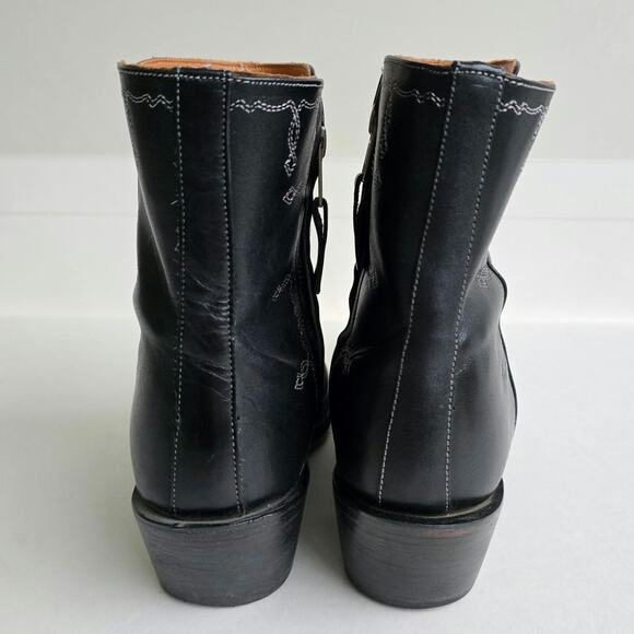 Lucchese Mila Boots Size 8 Black Leather Short Boot Side Zip Snub Toe Embroidery - Picture 6 of 16